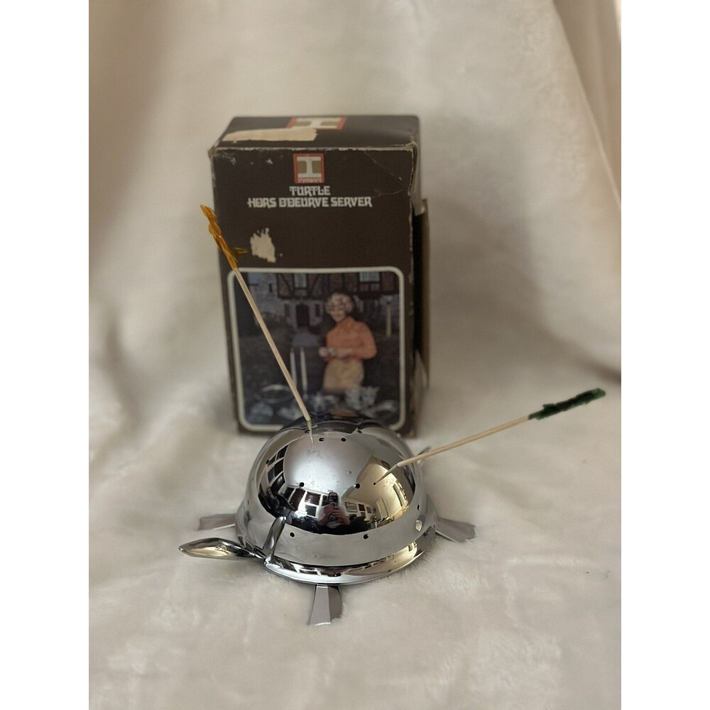 Vintage Turtle Hors D’oeuvres Server Chrome Plated Silver 1974 Irvinware